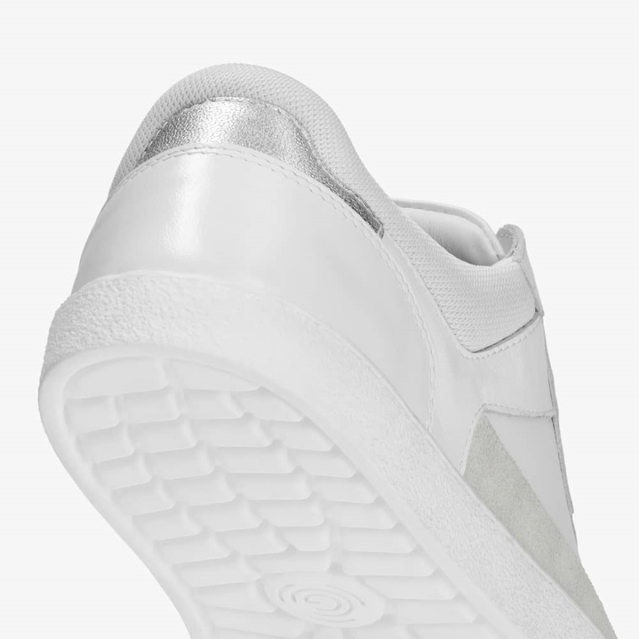 Hovi Naiset White Groundies Suomi