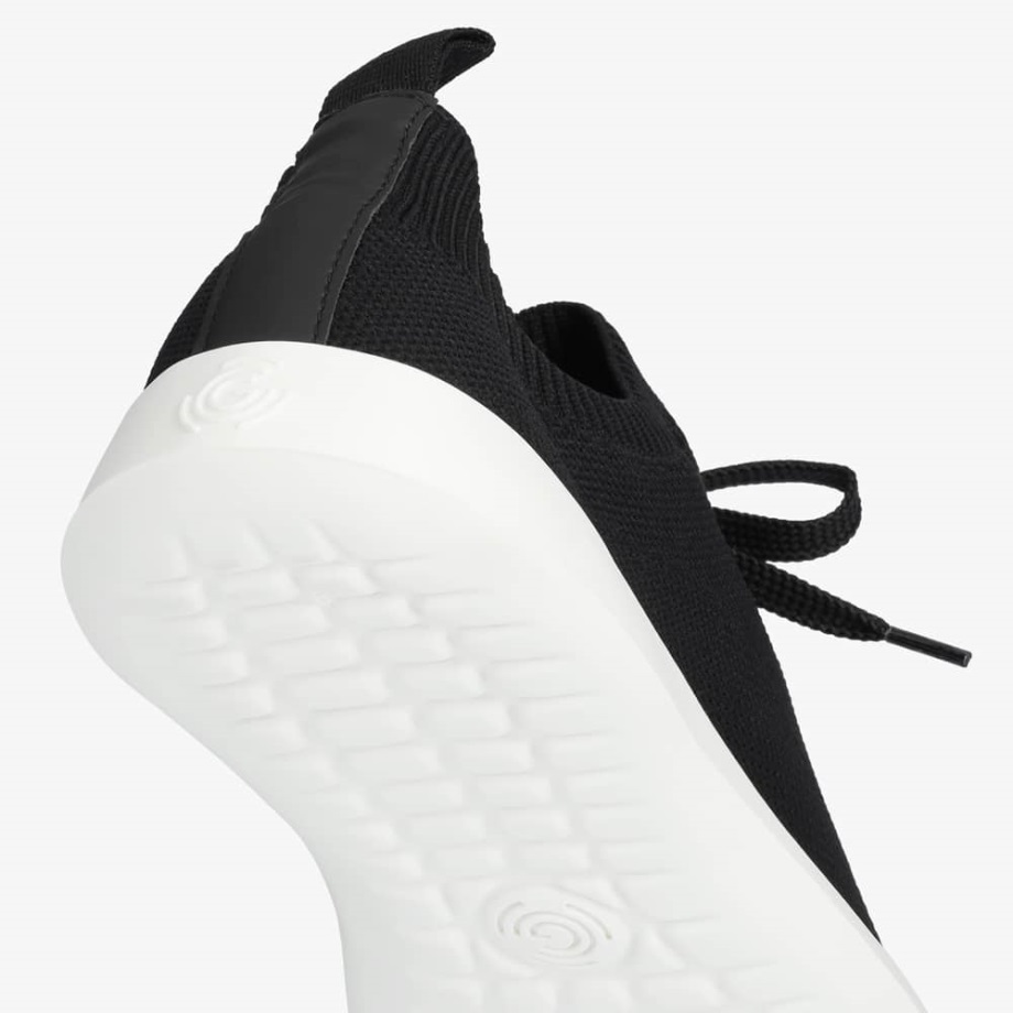 Groundies Suomi Musta Hengitys Vegaani Naiset