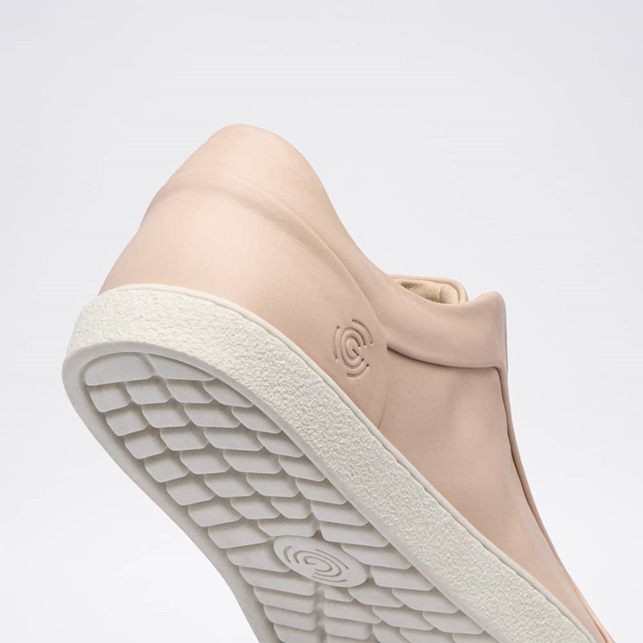 Nagoya Women Soft Pink Groundies Suomi